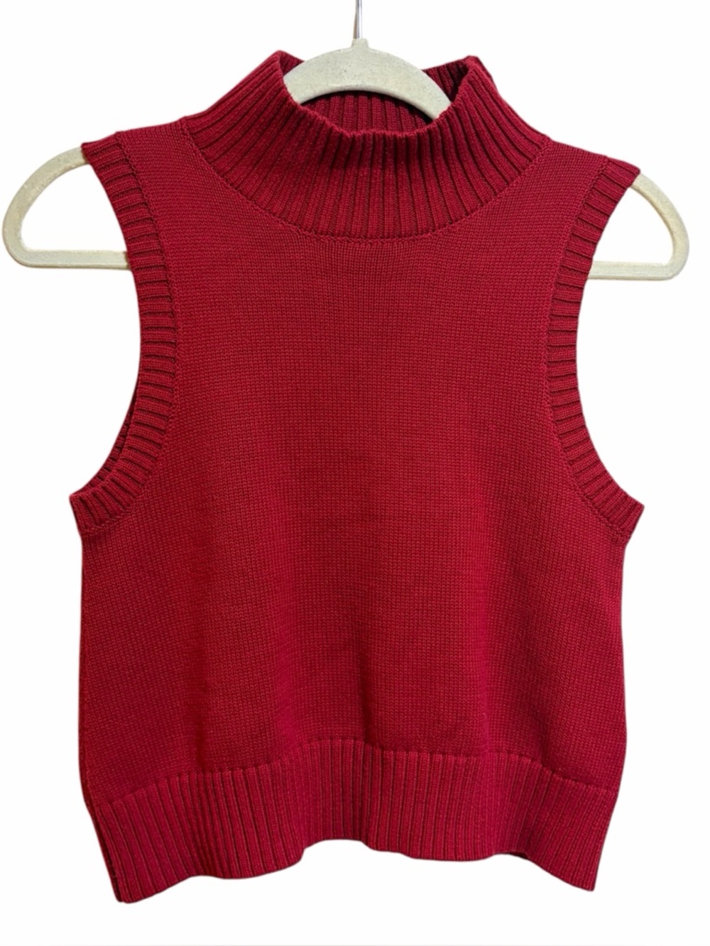 Shiny By Nature Red Mock Neck Sleeveless Knit Sweater Tank Vest Size Medium